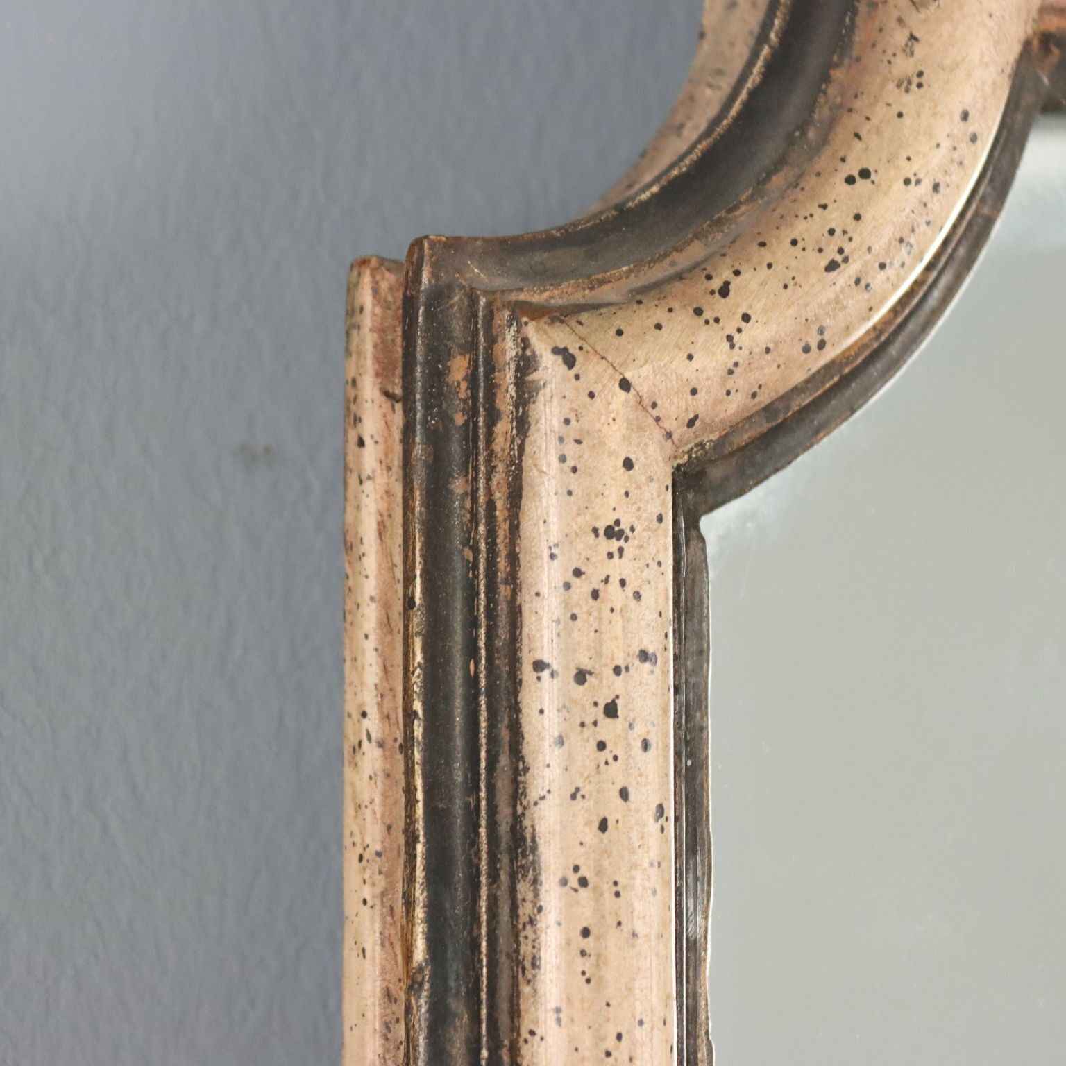 Miroir d'époque en bois sculpté et laqué, Italie, XXe siècle photo vintage