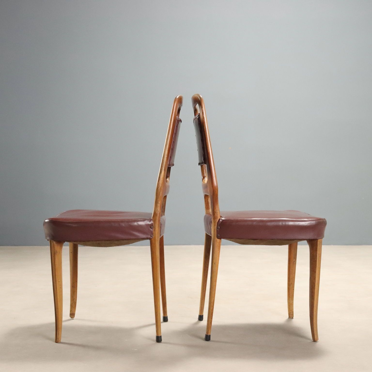 Vintage stoelen beukenhout kunstleer bekleding design jaren 1950 photo Meubels