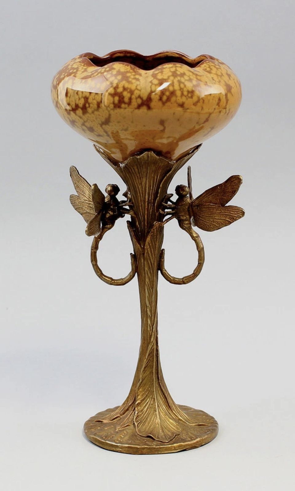 Antiek Porseleinen Vaas Met Bronzen Monturen En Libelle photo furniture