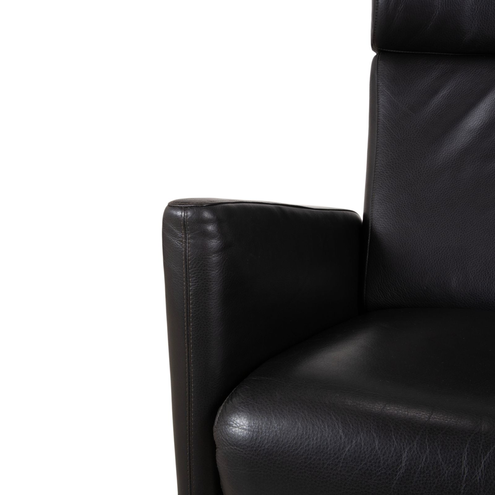 Fauteuil Cor Bico en cuir noir, fonctions électrique et manuelle photo Mobilier