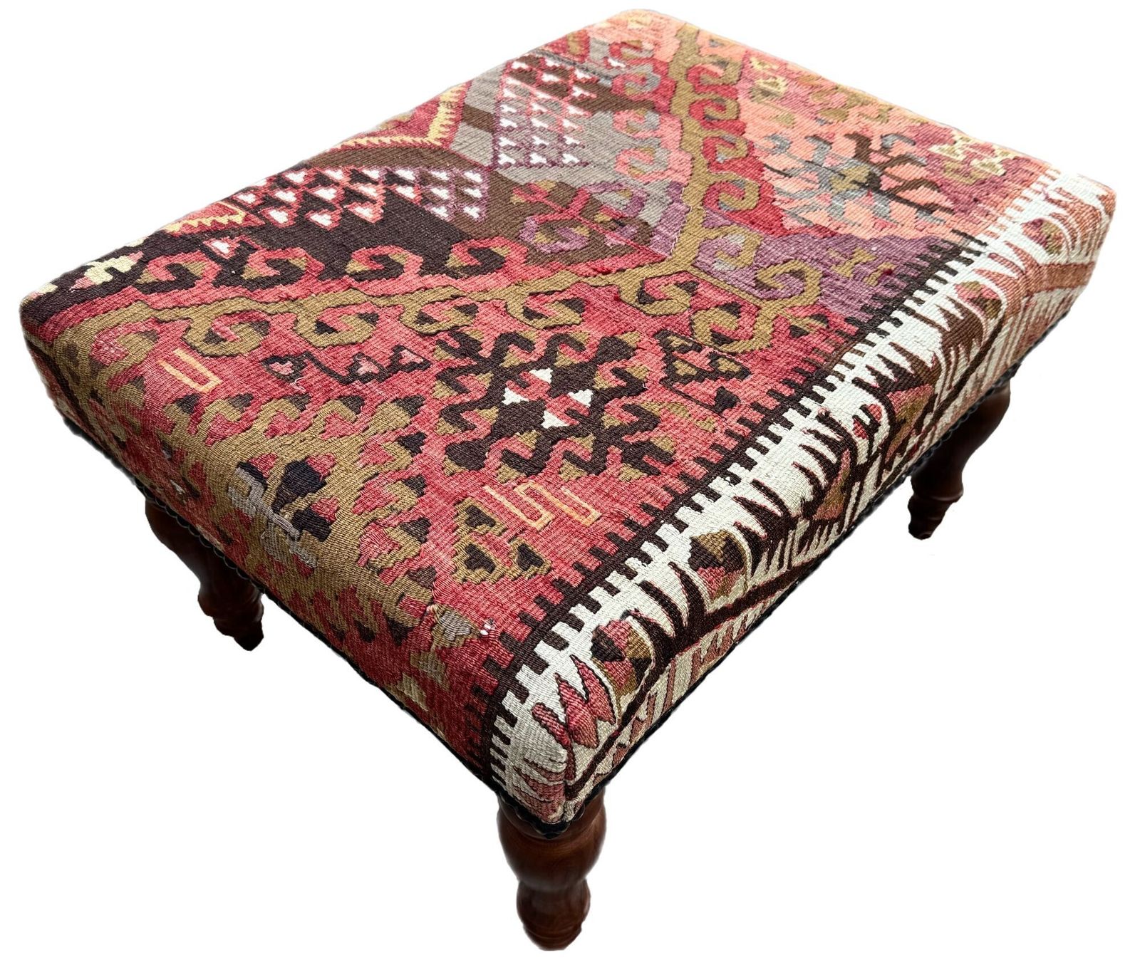 Kilim Beklede Kruk 0,63m x 0,47m x H0,39m