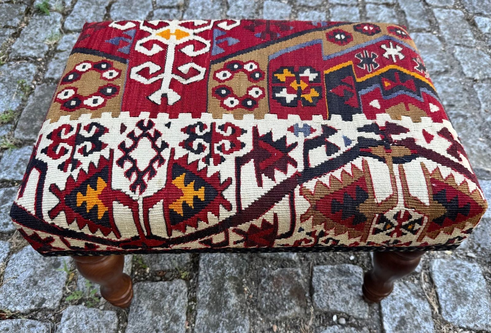 Kilim Beklede Kruk 0,53m x 0,37m x H0,38m photo for sale