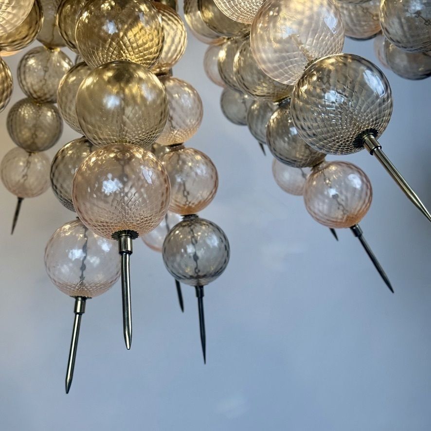 Messing en balloton Murano glas sputnik kroonluchter, eind 20e eeuw photo Verlichting