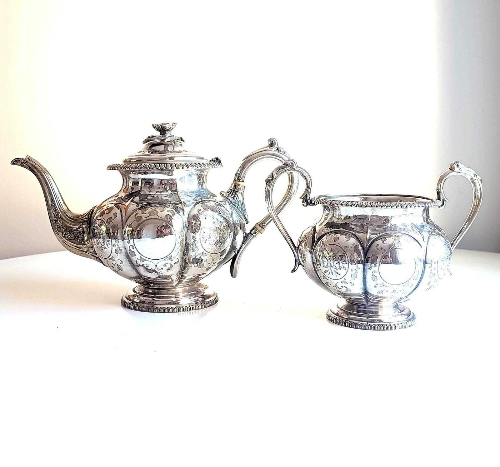Antique W & G Sissons Silver Plated Teapot Biscuits / Sugar Bowl Melon Shape Pheasant Crest