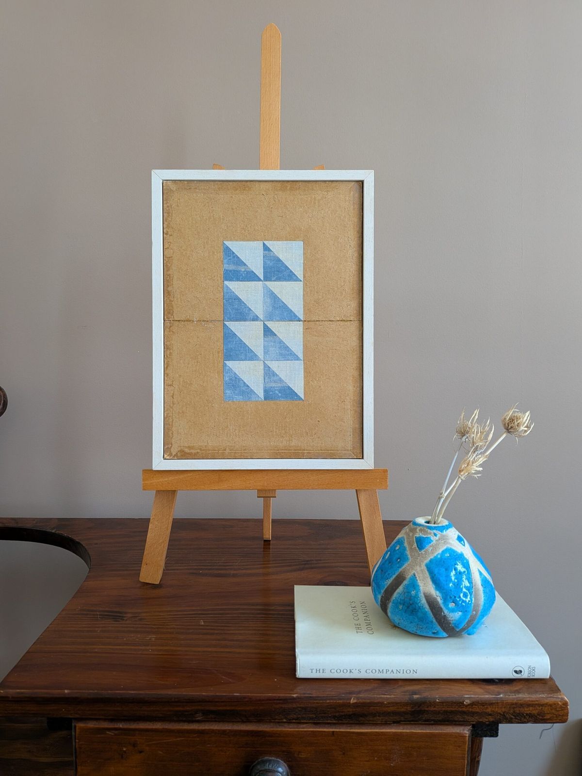 Geometrische collage met blauwe driehoeken, olieverfschilderij photo vinterior