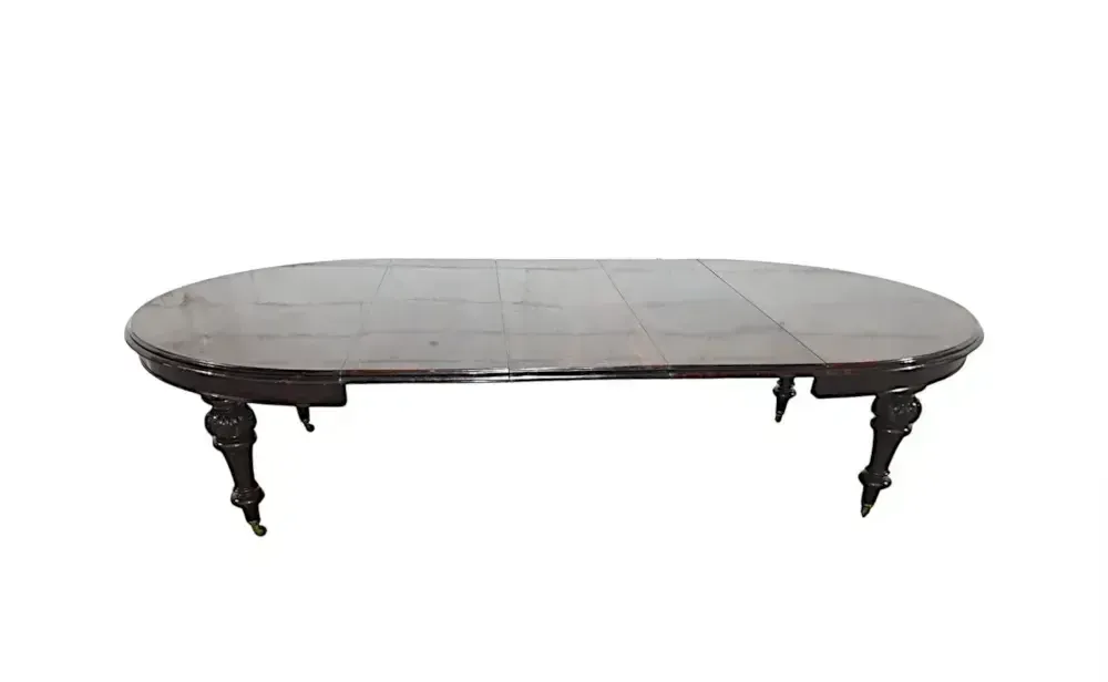 Zeer fraaie 19e eeuwse Ierse D-end eettafel met drie extra bladen in de stijl van Williams and Gibton Dublin photo furniture