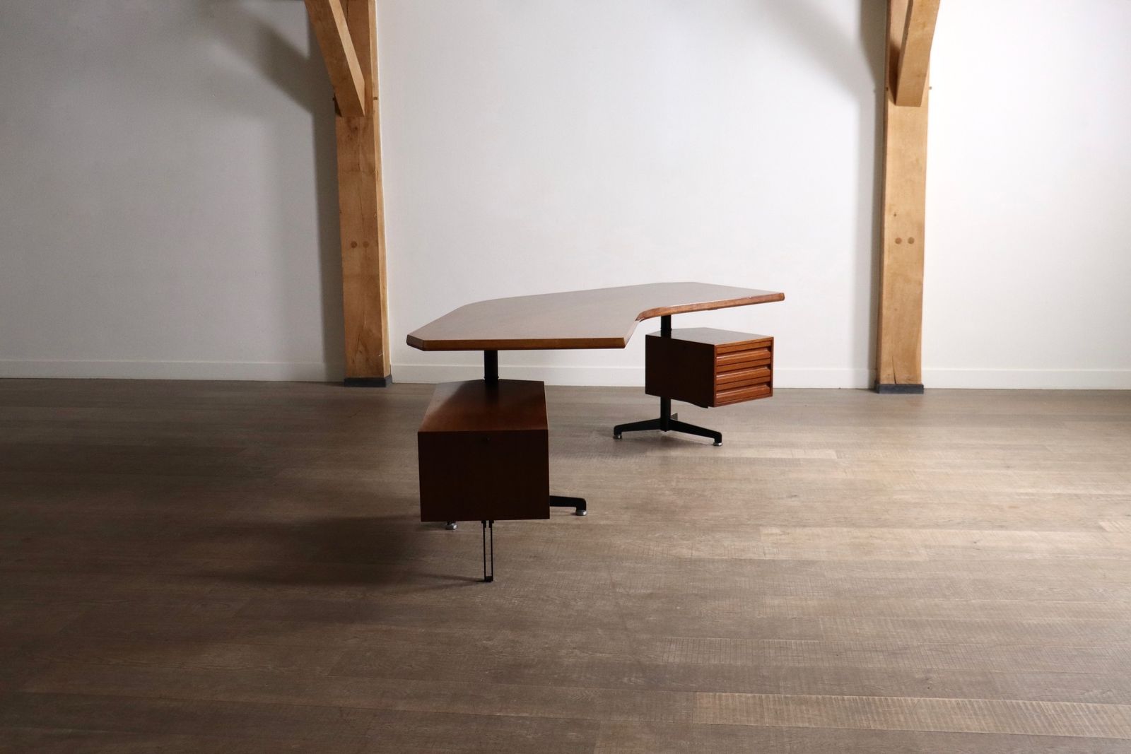 photo buy Osvaldo Borsani T96 Boomerang Desk For Tecno, Italy, 1956