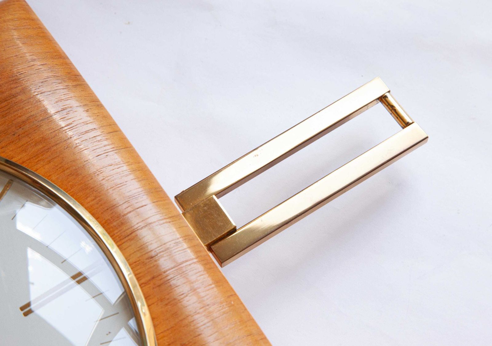Junghans mid-century wandklok jaren 1950, modernisme, art deco, Bauhaus-stijl, Duitsland, messing, Exacta photo buy