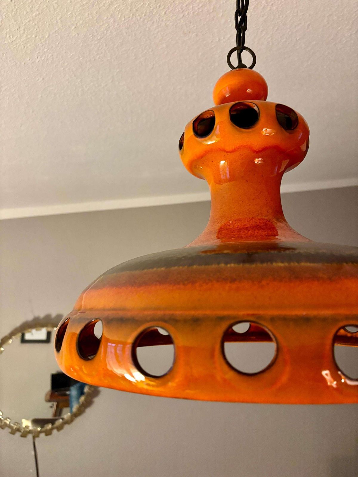 Pan Ceramic Ceiling Lamp, jaren 1970 photo Verlichting