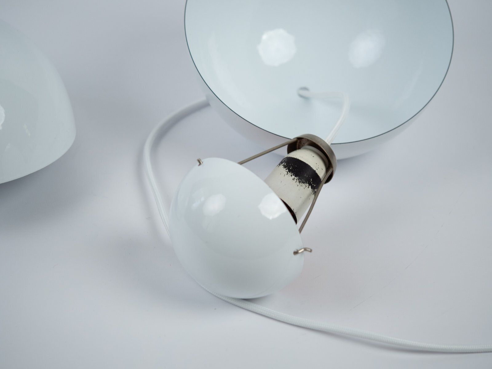 Verlichting Vintage Flowerpot hanglampen van Verner Panton voor Louis Poulsen, set van 2 photo