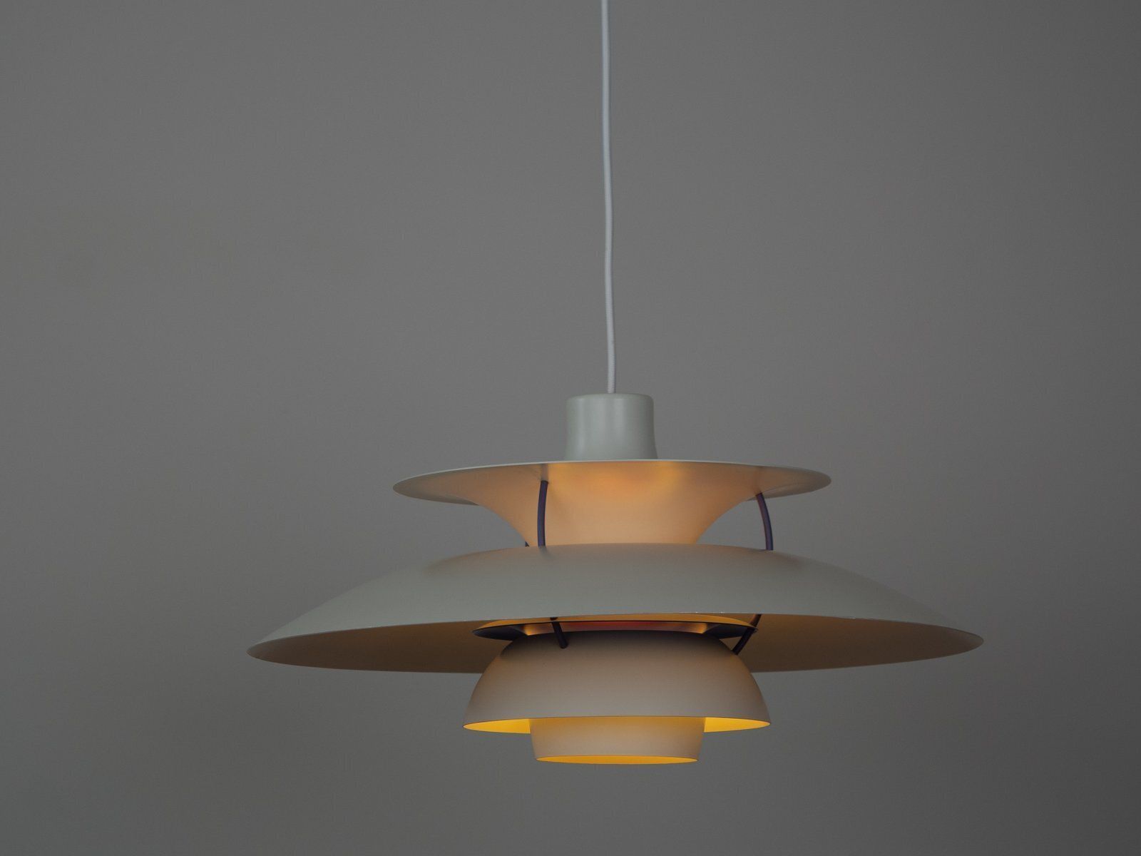 Vintage Deense Ph 5 Lamp van Poul Henningsen voor Louis Poulsen, jaren 1970 photo Verlichting