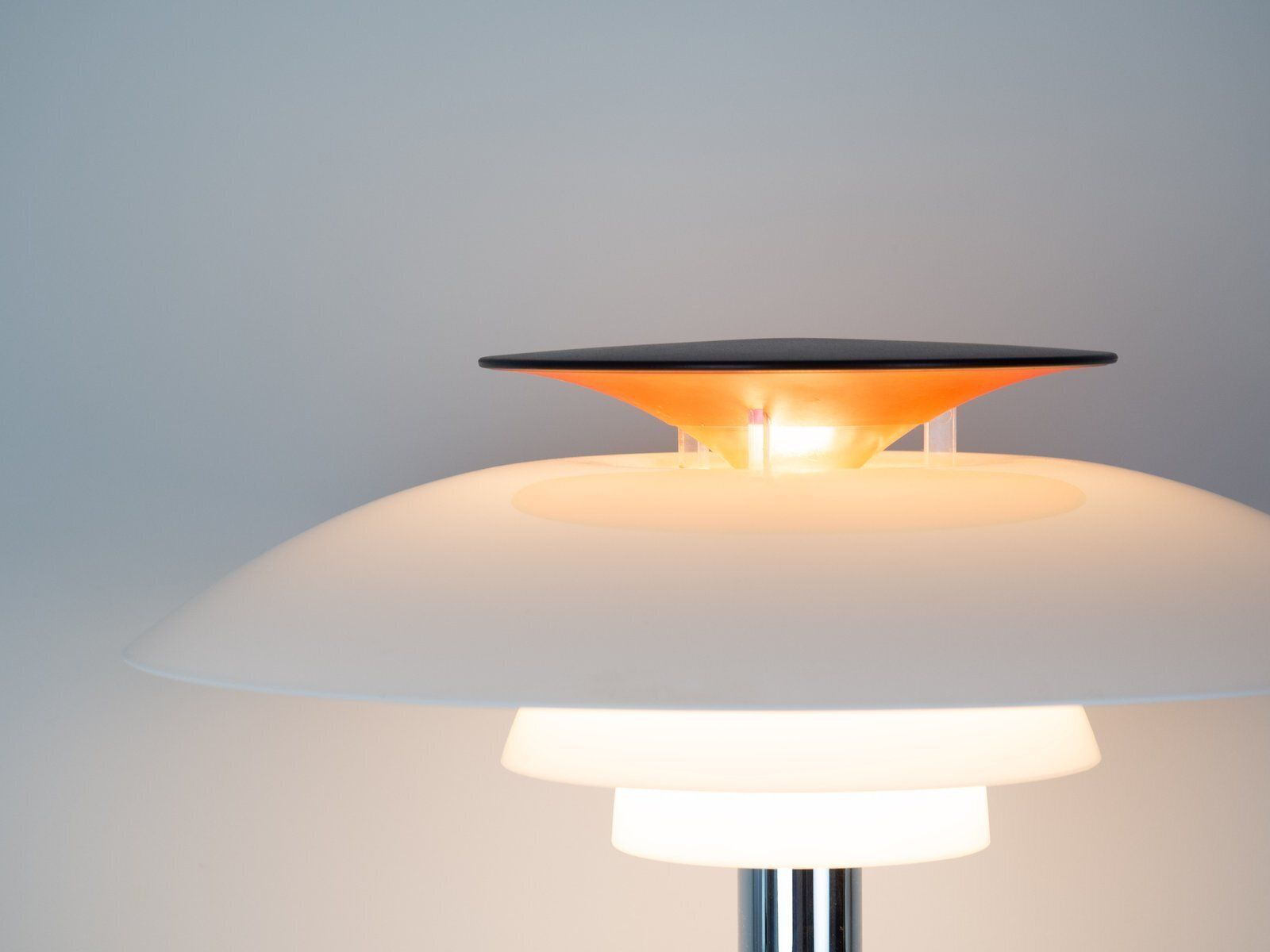photo for sale Lampe de table vintage PH 80 par Poul Henningsen pour Louis Poulsen, 1974