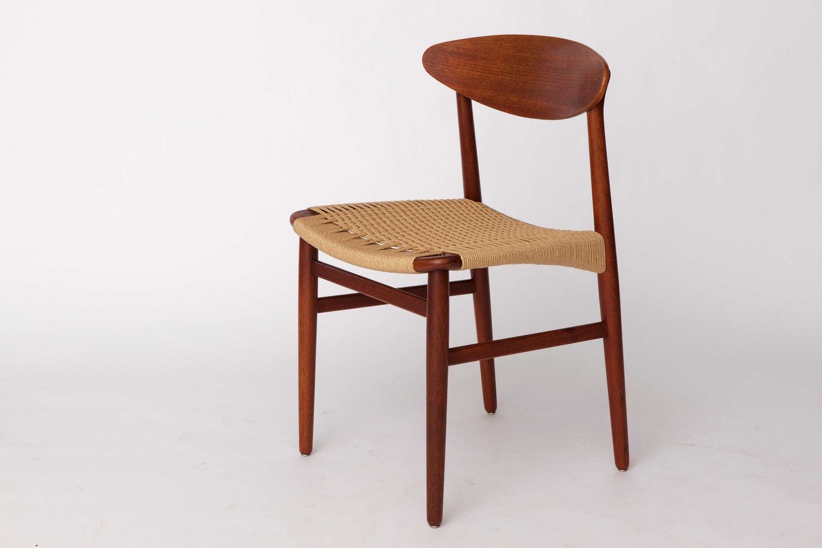 1 Van 4 Mid-Century Teakhouten Eetkamerstoel Van Larsen & Bender Madsen Voor Naestved Møbelfabrik, Denemarken, jaren 1960 photo furniture
