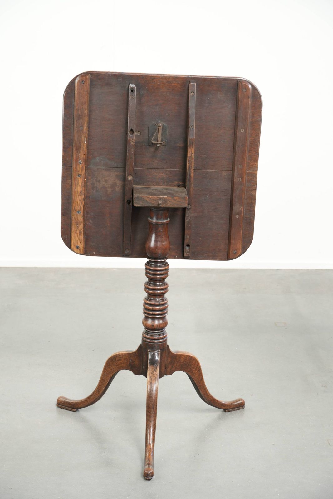 Antiek Engelse eiken klaptafel, bijzettafel, begin 19e eeuw, unieke vierkante vorm photo 635.0
