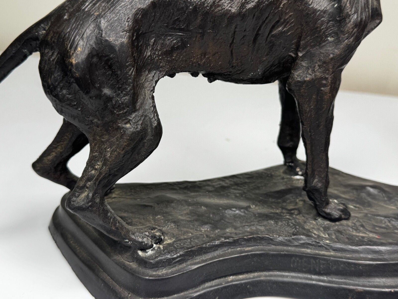 photo furniture Victorian bronzen groep jachthonden ca. 1860, Franse Animalier sculptuur