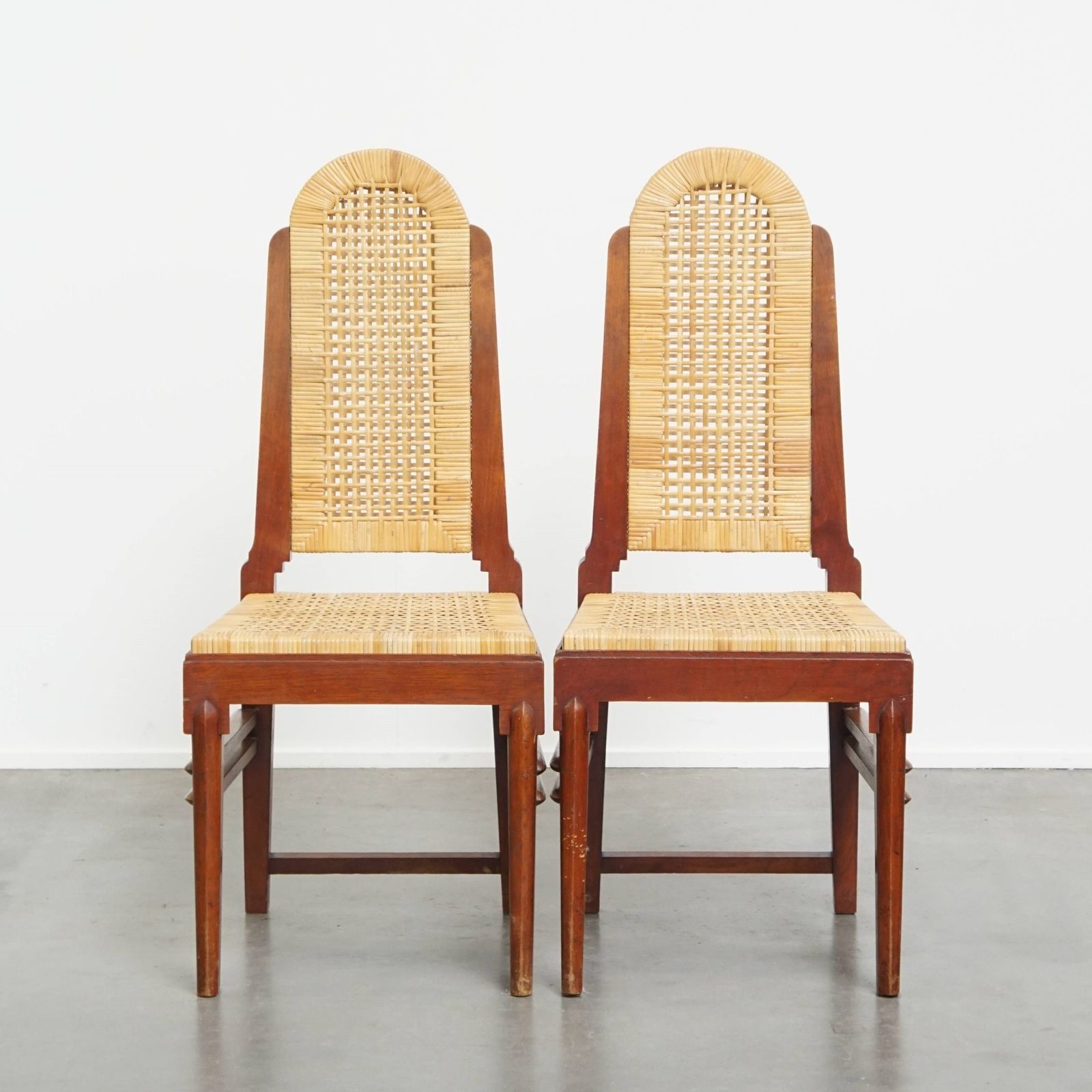 Nice Set Of Two Art Deco Design Dining Chairs With A Wooden Frame And A Removable Fabric Seat