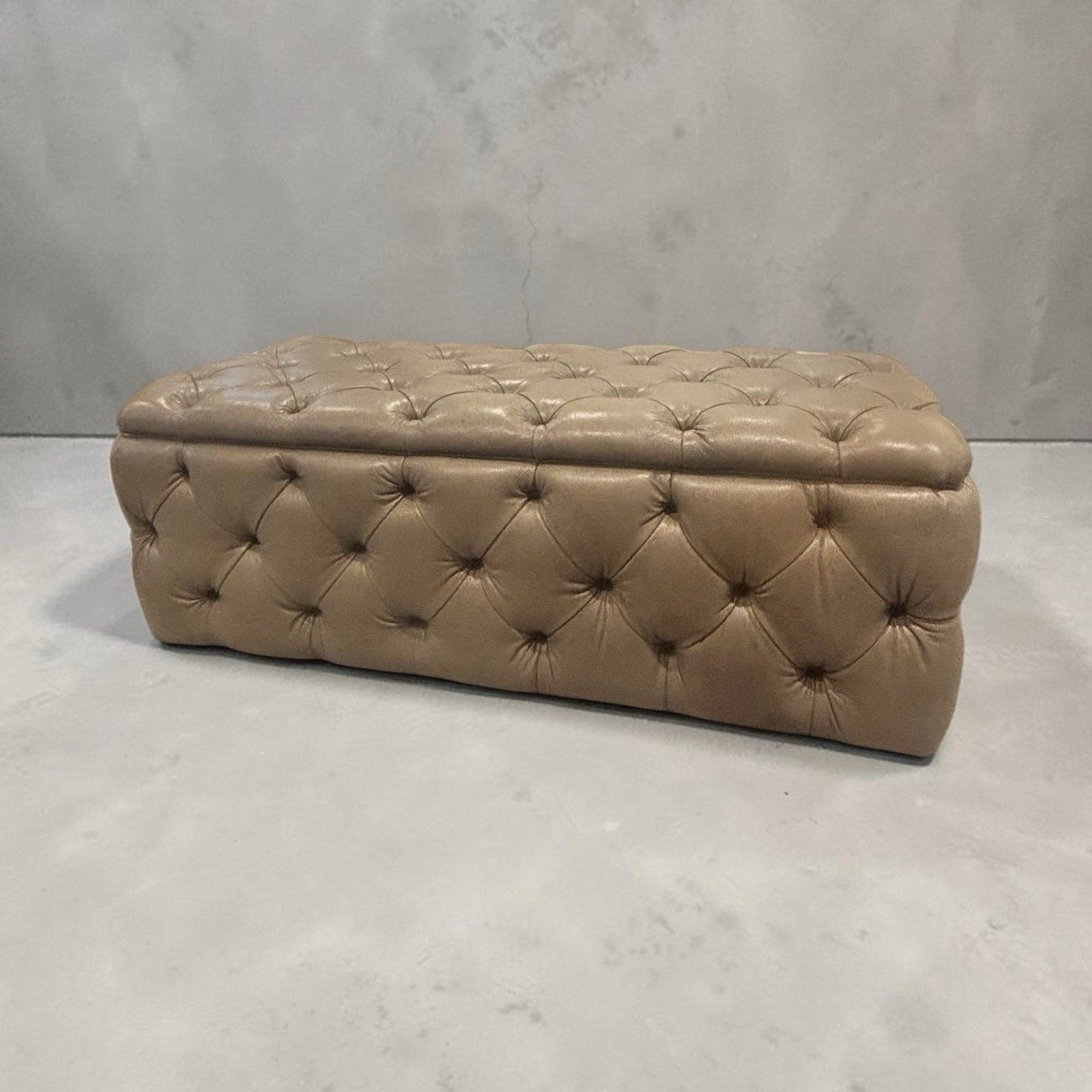Chesterfield Tufted Faux Leather Banquette Bench Footstool Coffee Table /Beige