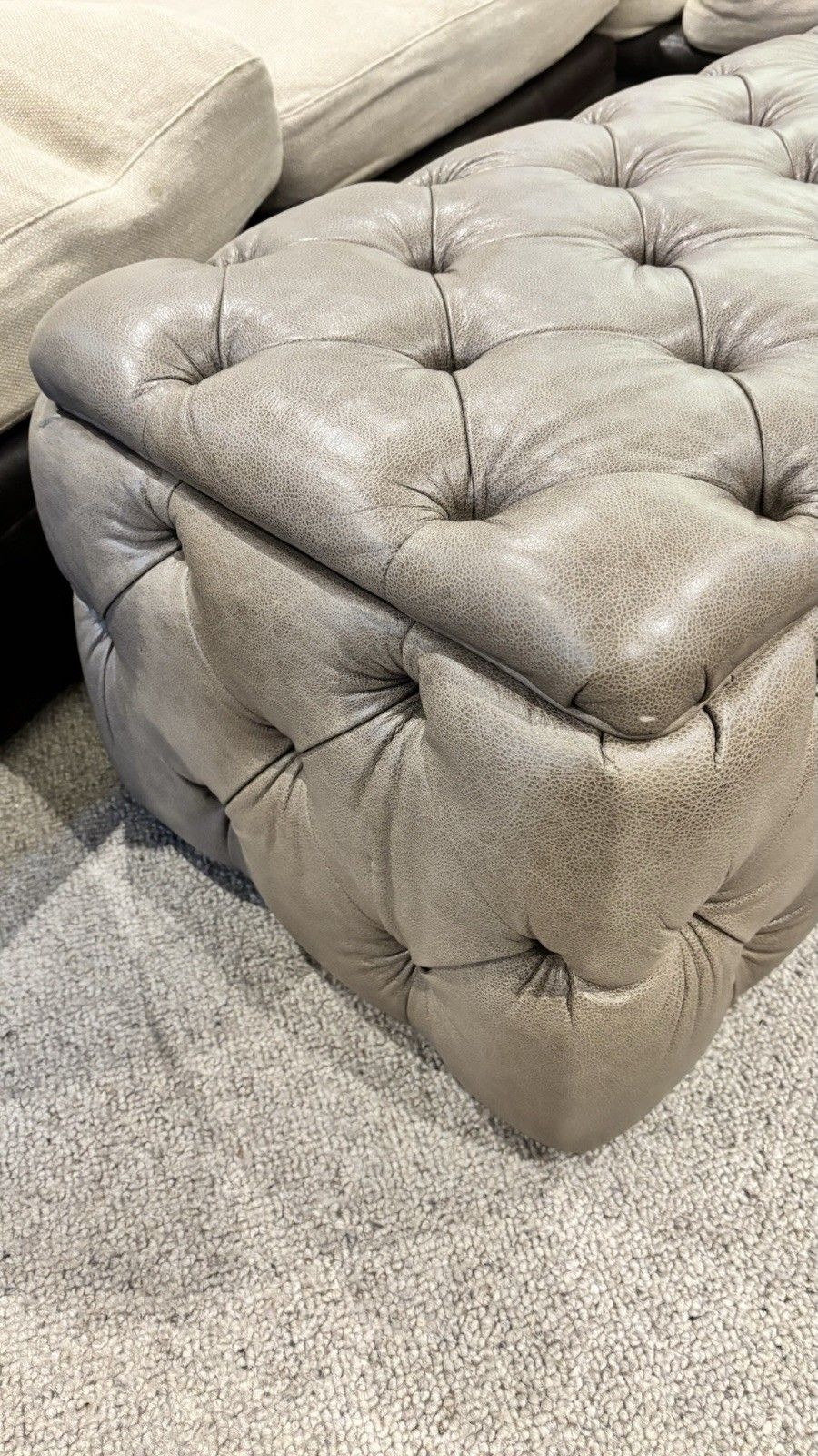 Chesterfield Tufted Faux Leather Banquette Bench Footstool Coffee Table /Beige photo 395.0