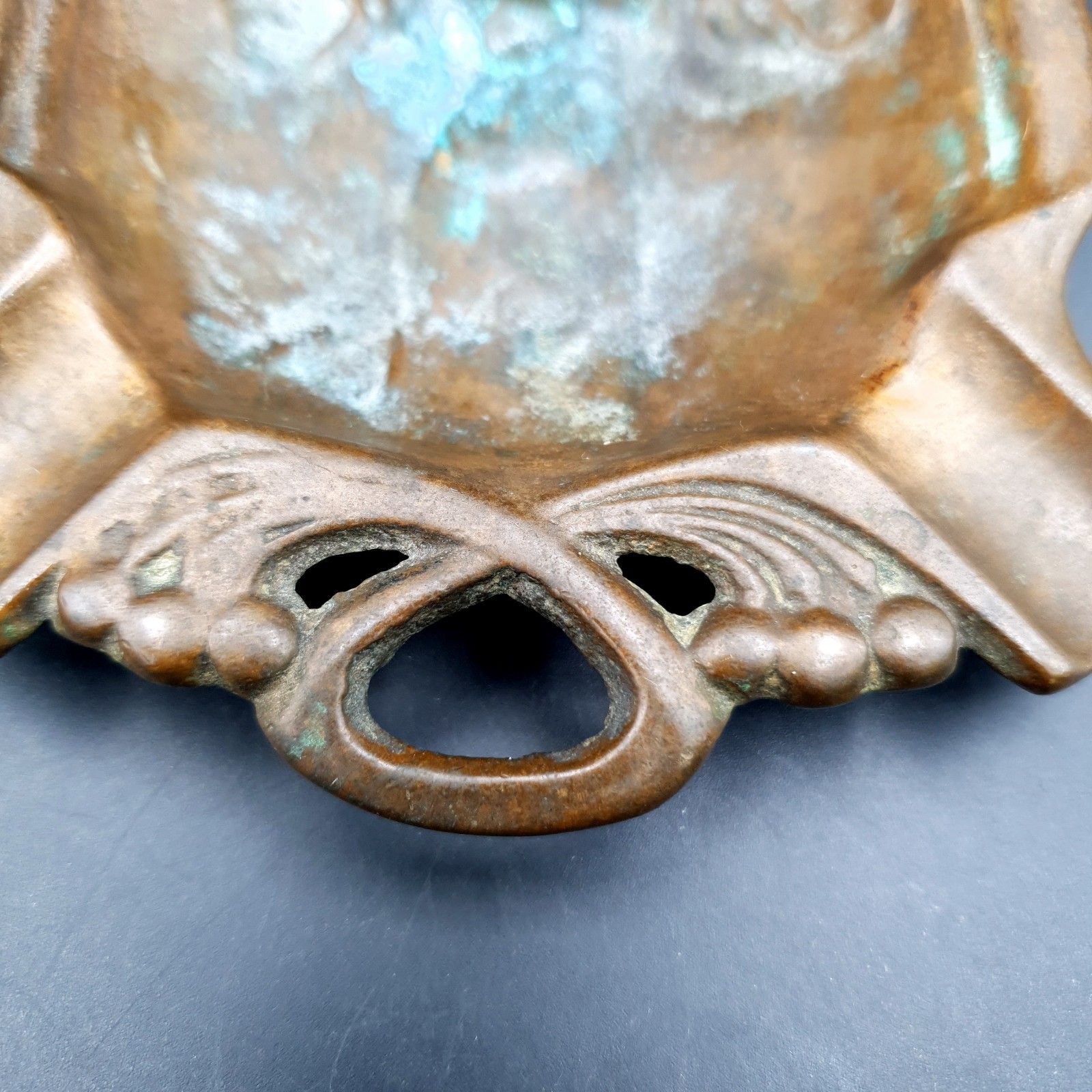 80.0 Antique Art Nouveau Bronze Figural Ashtray Vide Poche Lady Woman Floral C.1900 photo