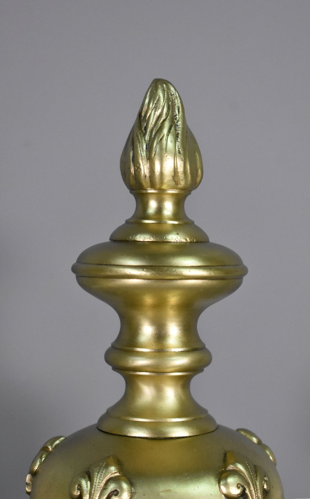 Paire de chenets français en bronze Napoléon III, début du XIXe siècle photo buy