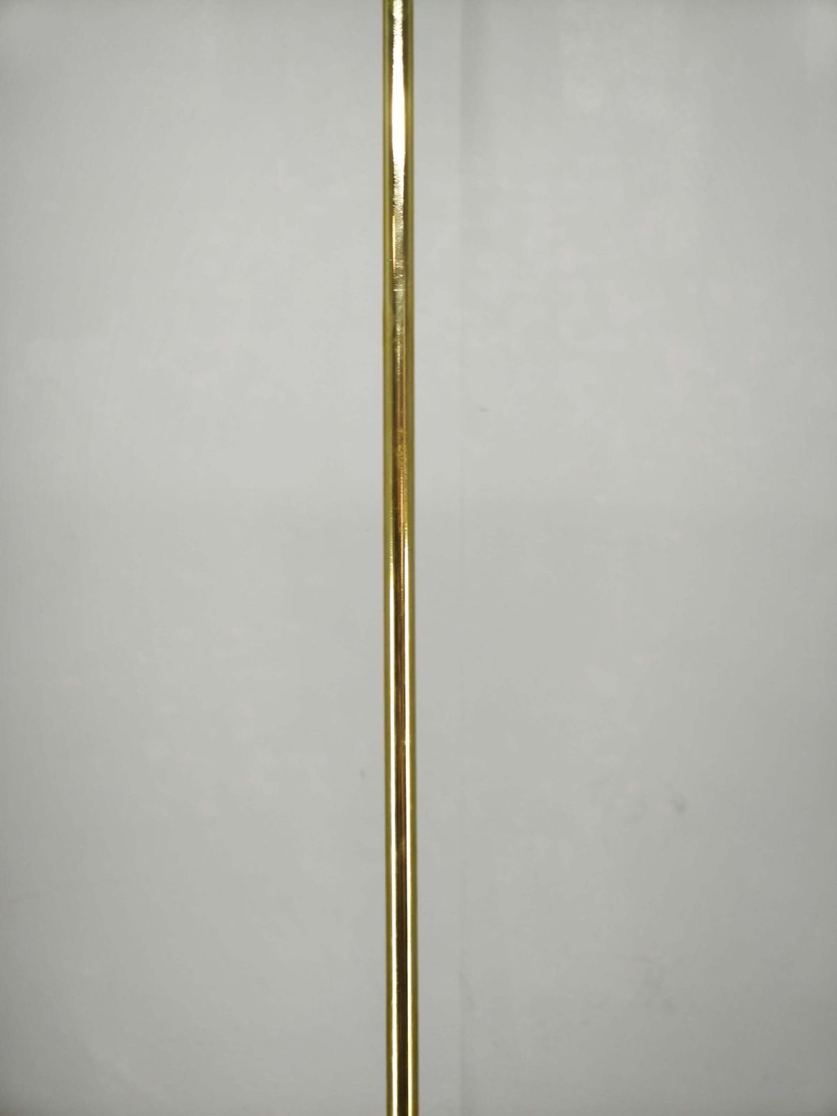 Art Deco Messing en Opaalglobe Hanglamp uit de jaren 1930, Tsjechoslowakije photo vinterior
