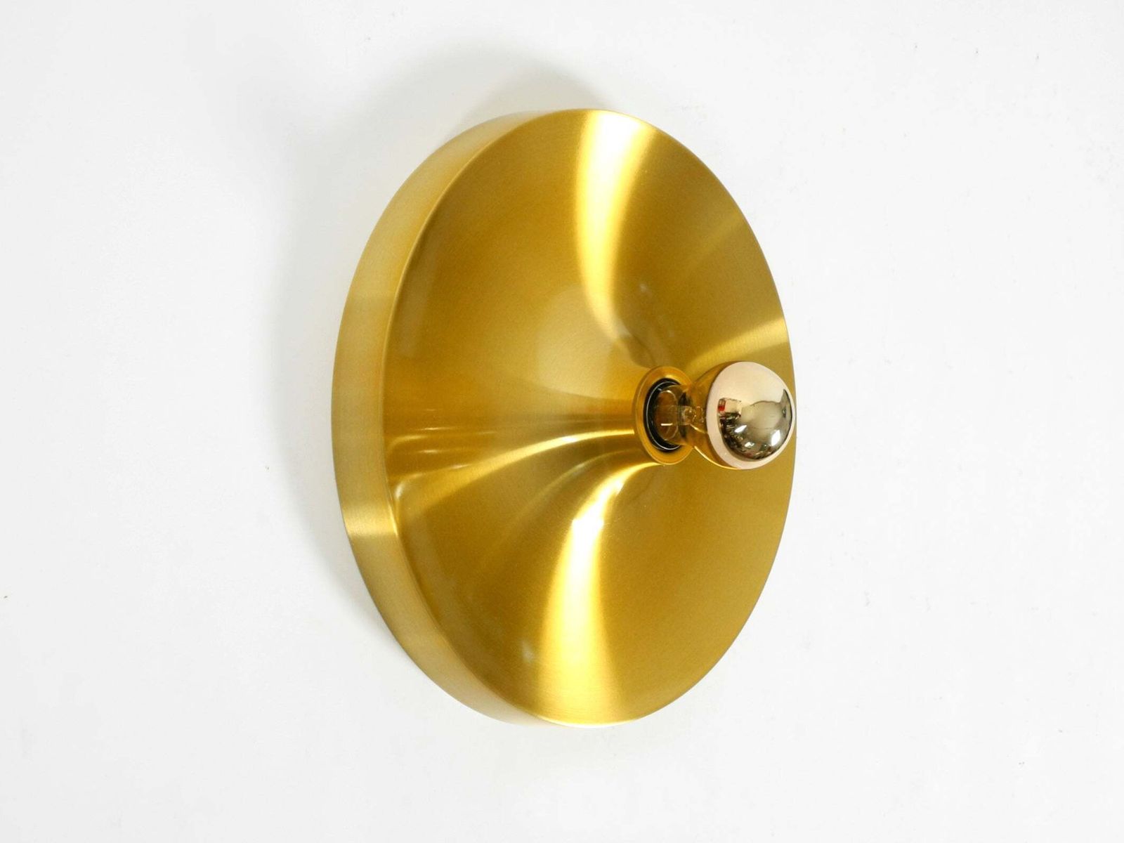 Teka Space Age aluminium plafond- of wandlamp, messing geanodiseerd photo vinterior