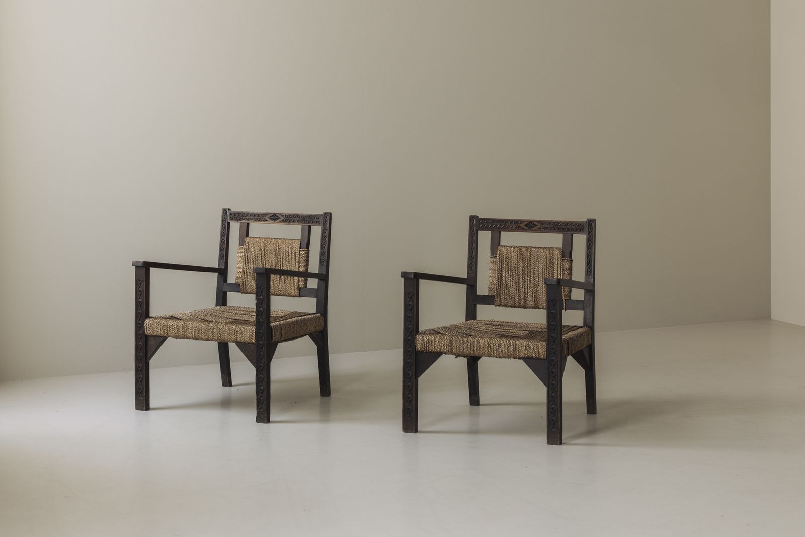 4000.0 Franse Modernistische Fauteuils in de Stijl van Francis Jourdain, jaren 1940 photo
