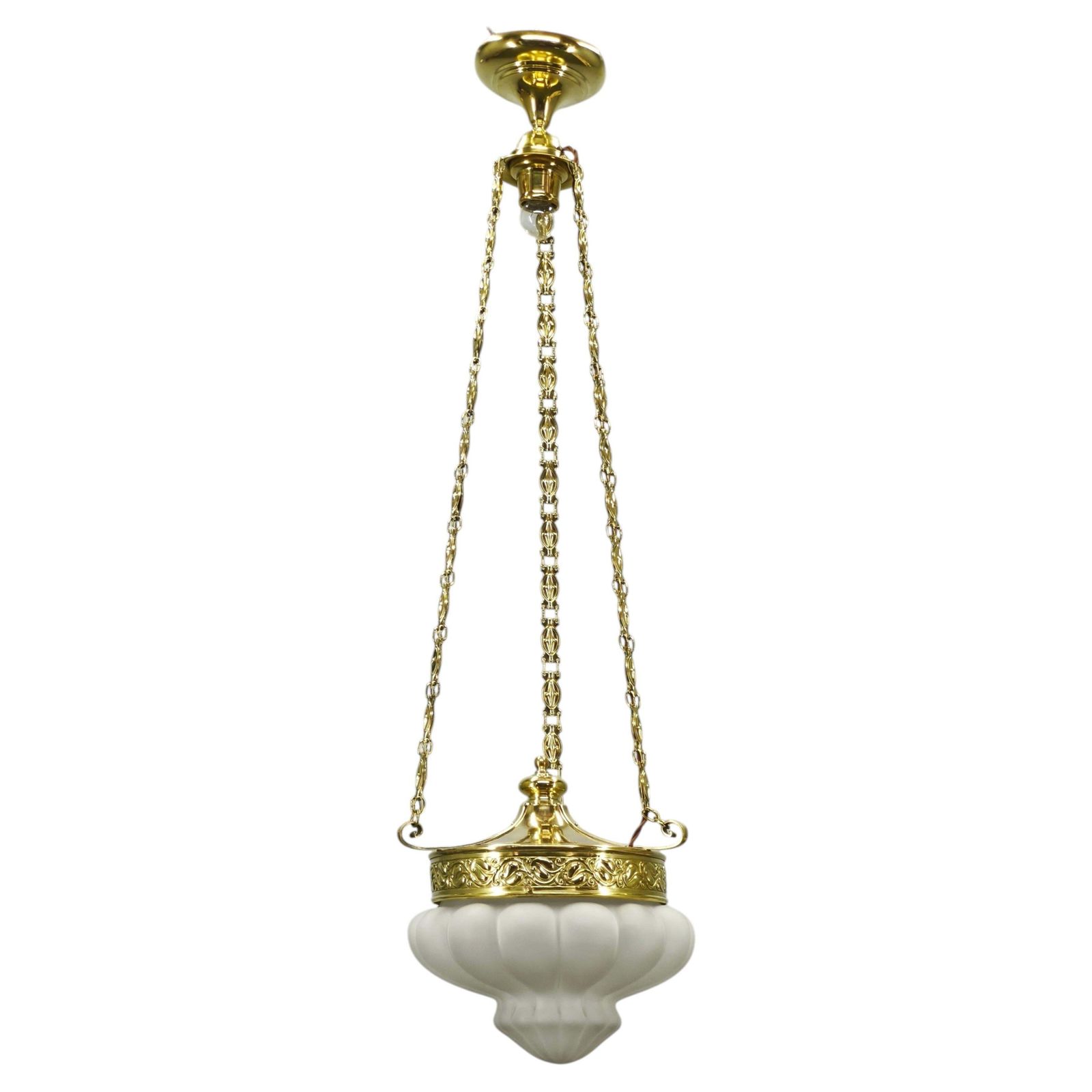 Art Nouveau Messing en Opaalglaszen Secession Hanglamp, Tsjechoslowakije, jaren 1900
