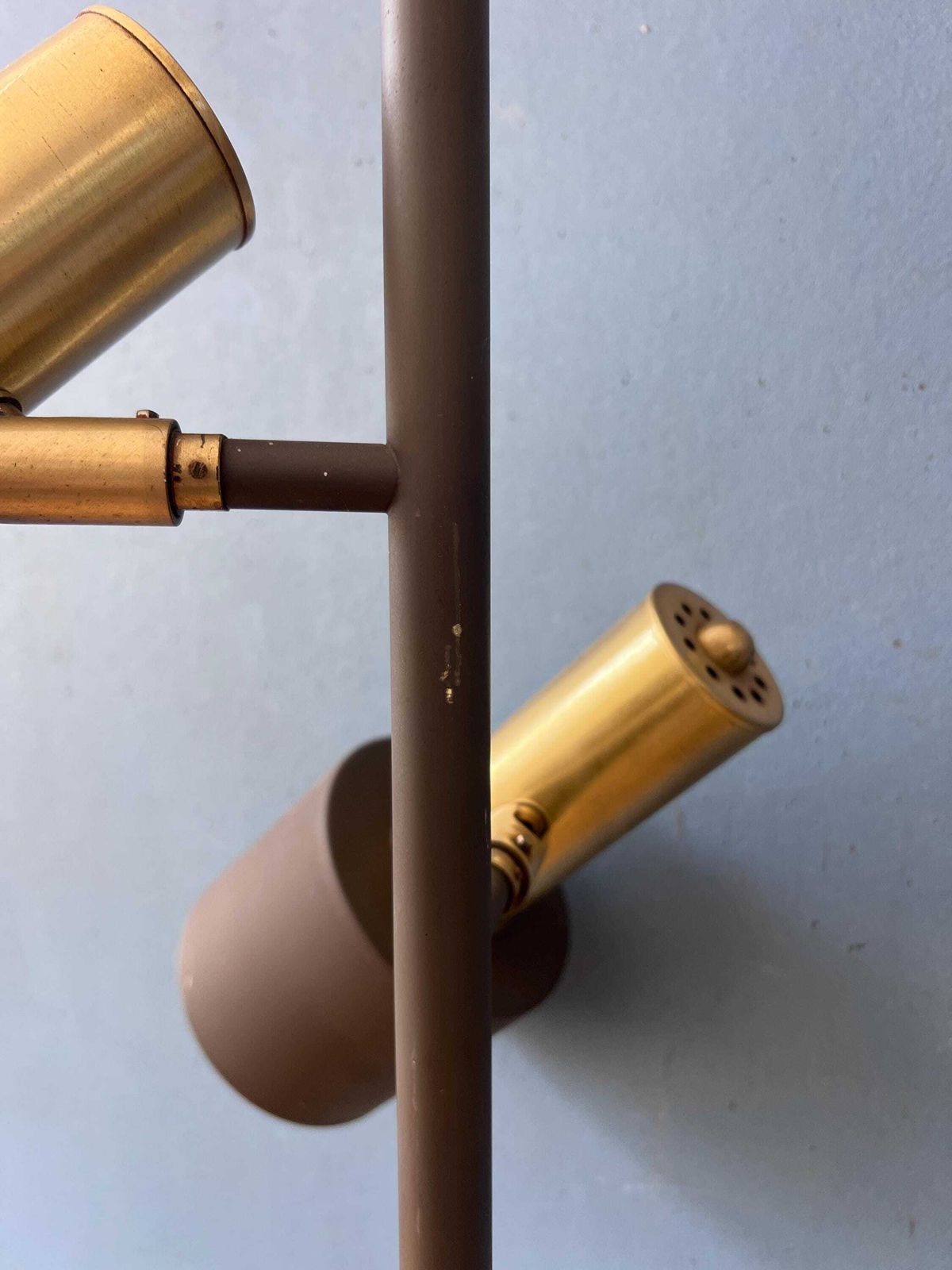 photo buy Vintage bruine metalen Dijkstra messing Space Age vloerlamp