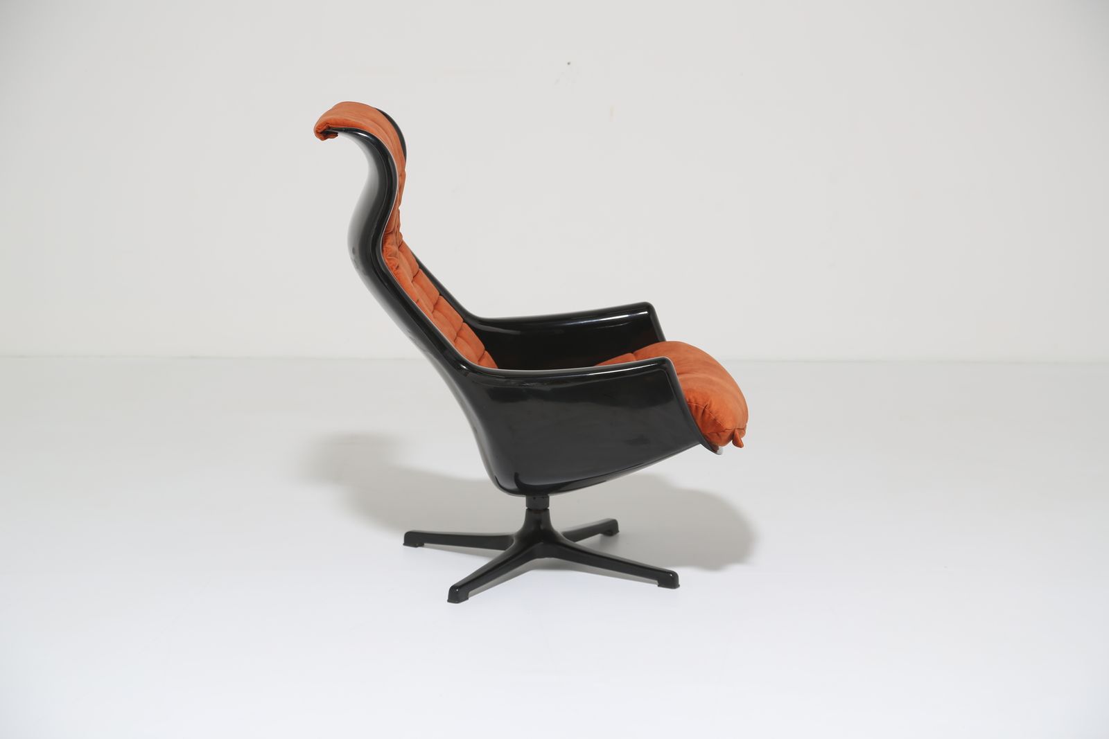 Vintage Swedish Space Age Swivel Lounge Chair "Galaxy" By Alf Svensson And Yngvar Sandström For Dux , 1960s photo for sale