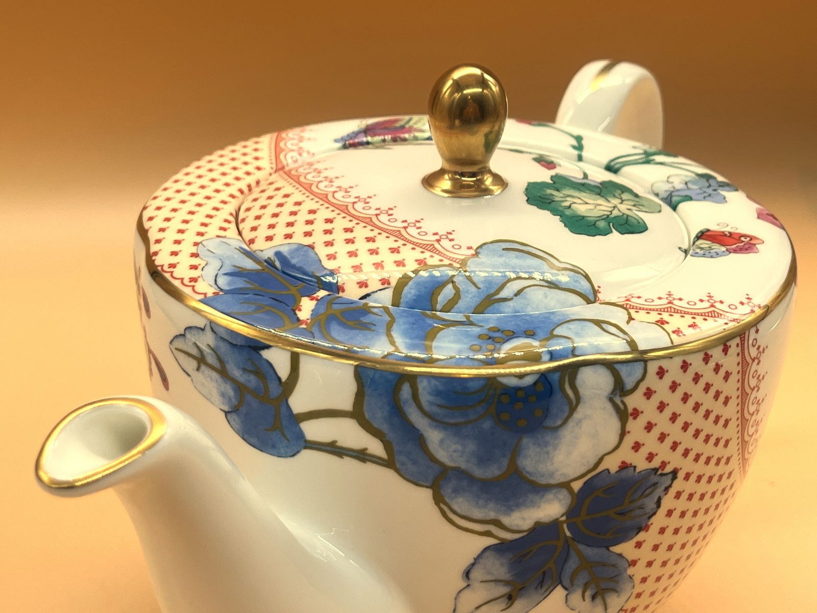 New Large 2 Pint Wedgwood China Butterfly Bloom Teapot In Original Box. photo buy