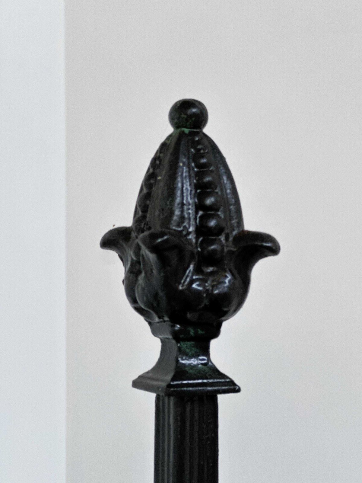 Large Ornate Cast Iron Hall Tree Coat Stand With 12 Hooks photo for sale
