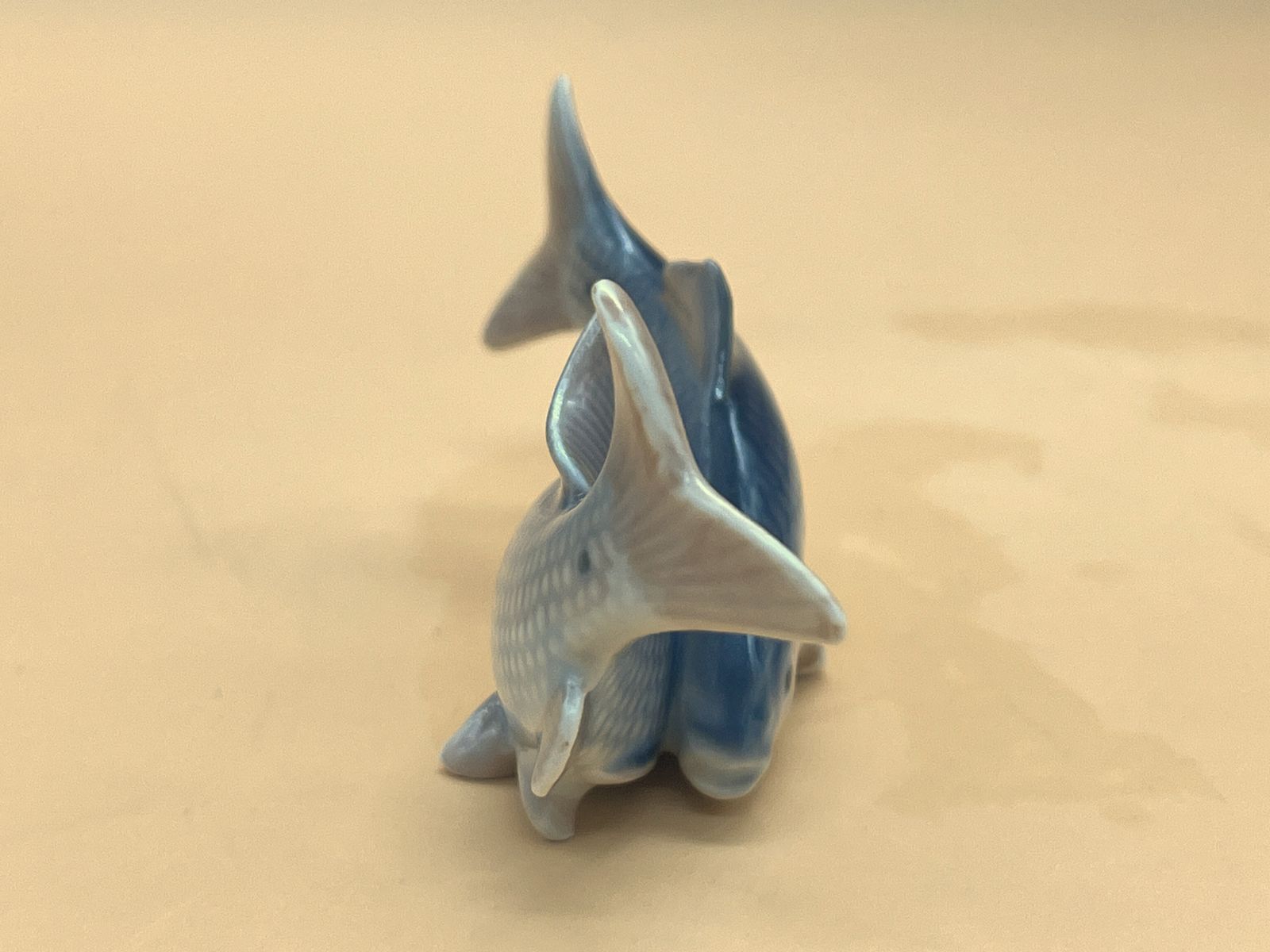 Royal Copenhagen Porcelain Minnows / Fishes Figurine. No. 2870. photo Woonaccessoires