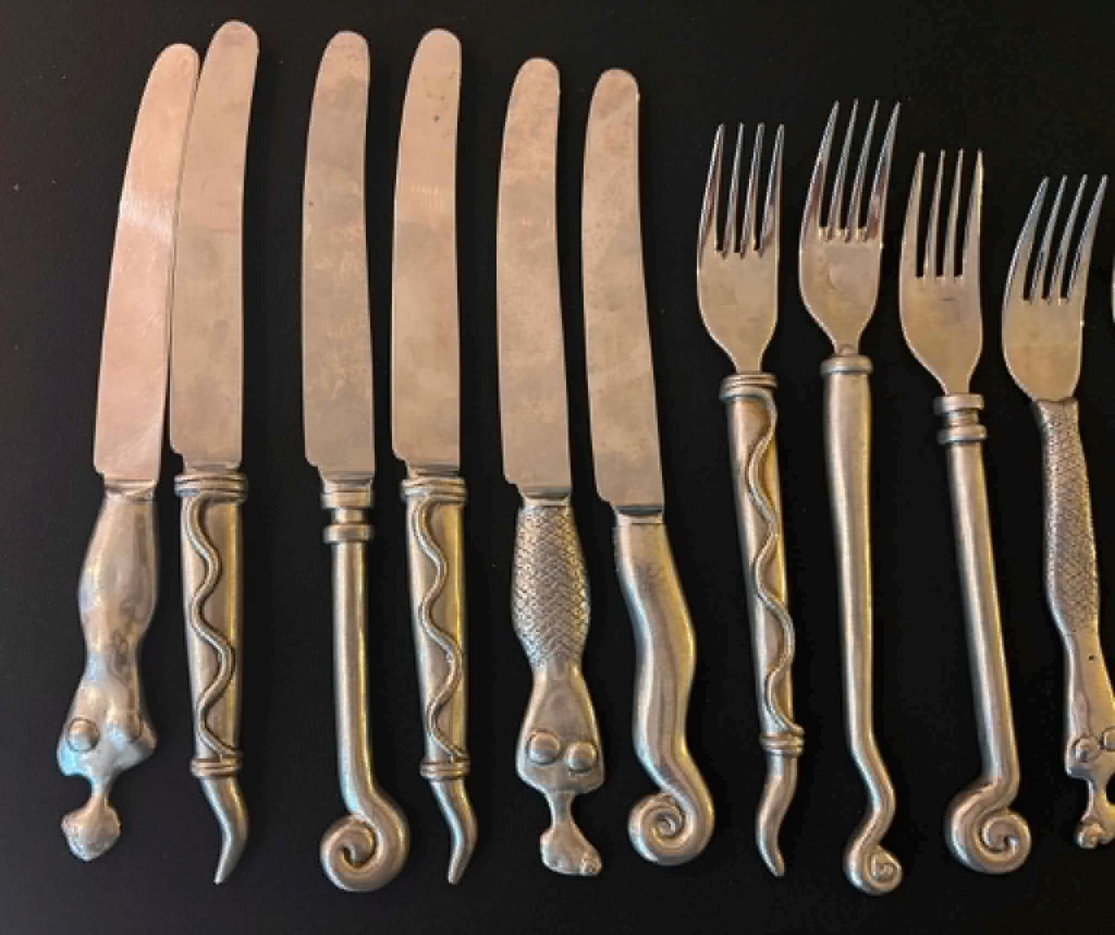 Carrol Boyes Zeldzame 18-delige Bestekset uit 1989, Vroeg Pewter Functional Art Flatware, Zuid-Afrikaans Brutalistisch Sculpturaal Tafelgerei photo vinterior