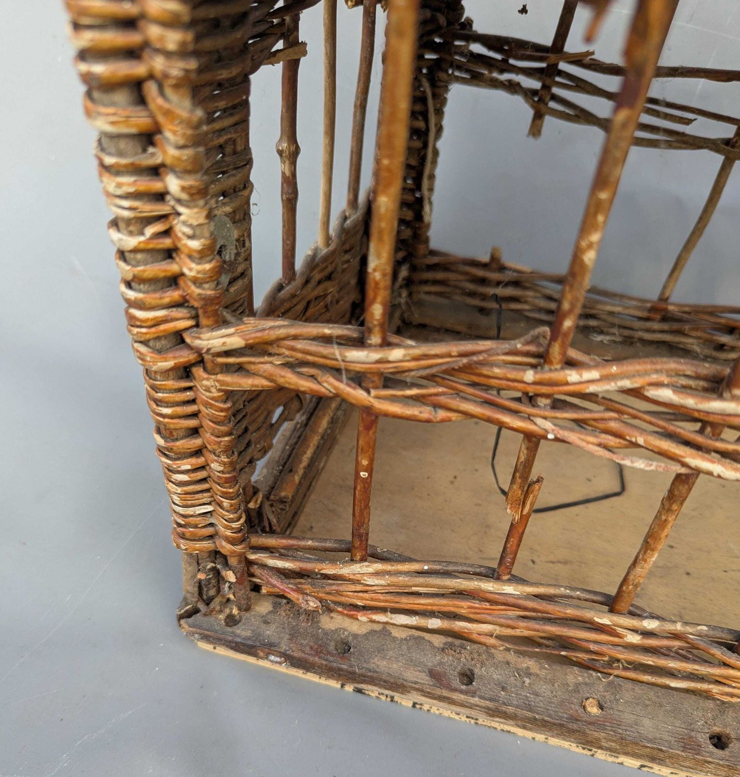 Rare Antique Racing Pigeon Carry Basket, 19th Century photo vintage