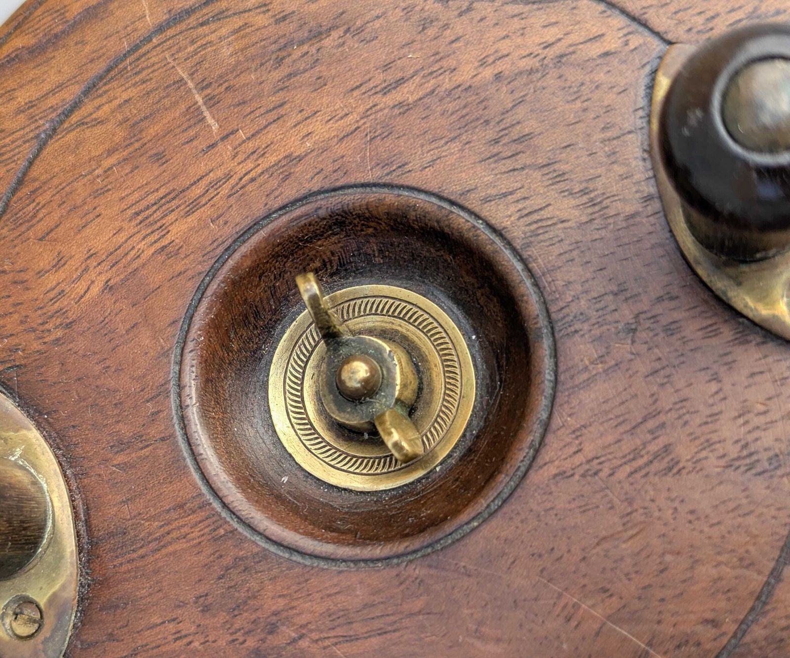 Antique Nottingham Style Star Back Fishing Reel, Large, Mahogany And Brass photo vintage