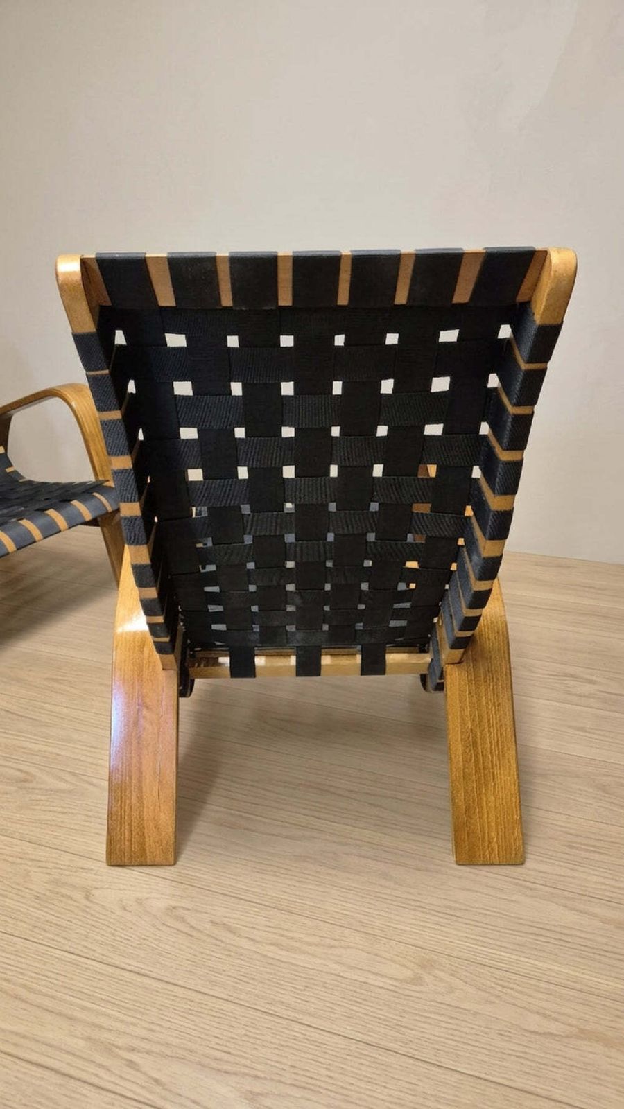 Paar Mid-Century Gevlochten Houten Fauteuils, jaren 1950, Tsjechoslowakije, 68 × 90 × 100 cm photo Meubels