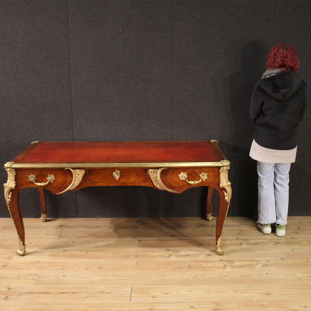 photo for sale Bureau de style Louis XV, première moitié du XXe siècle