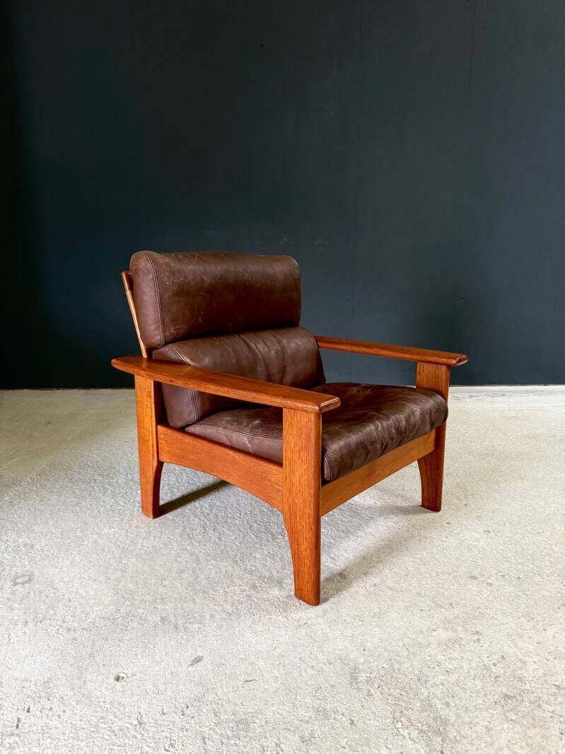 photo for sale 1960's Mid-Century Modern Design Leren Teakhouten Lounge Stoel Set 1