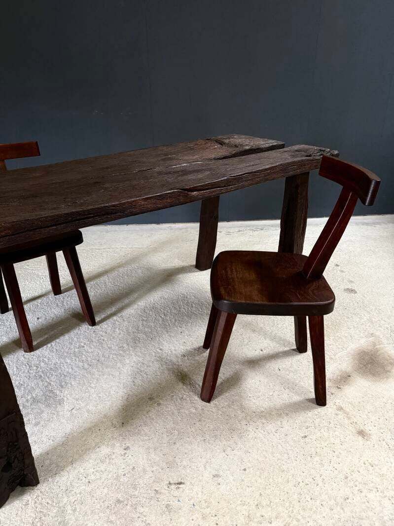 3200.0 Handgemaakte gebeeldhouwde werkbanktafel, begin 19e eeuw photo