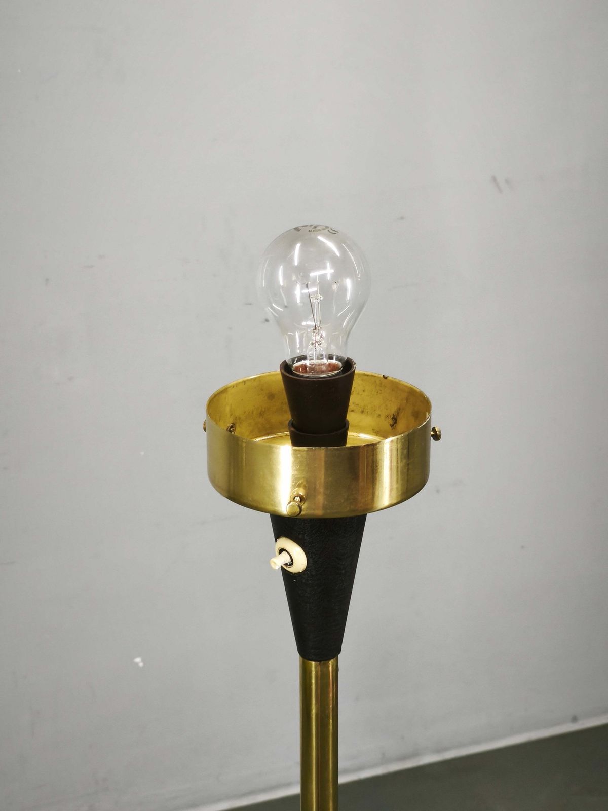 photo for sale Lidokov Space Age Vloerlamp van Messing en Opaalwit Glas, jaren 1960