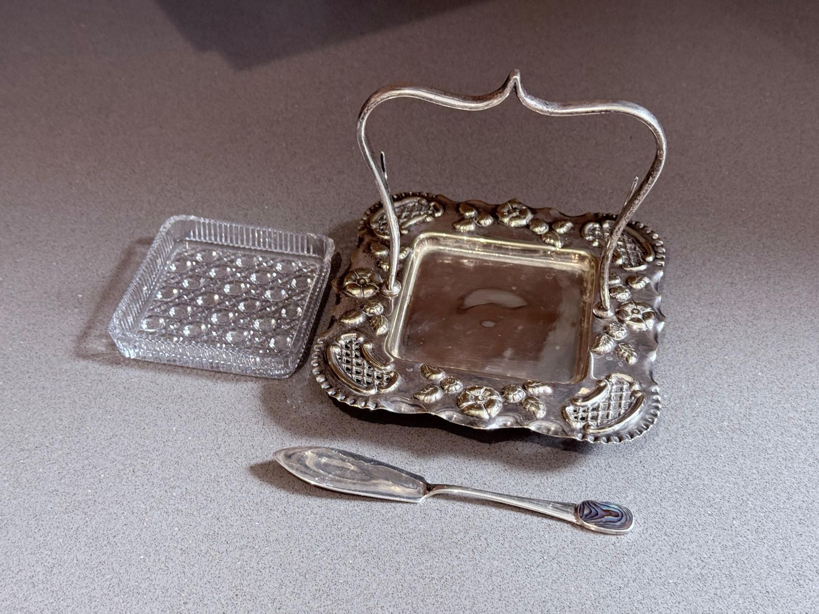 photo furniture Art Deco Silver Plated Butter Dish With Cut Glass Crystal Butter Dish & Knife
