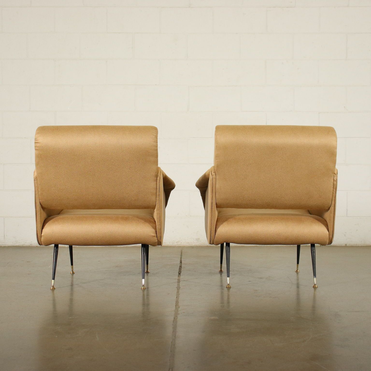 photo vinterior Armchairs From The 1950s 60s In Faux Leather And Foam