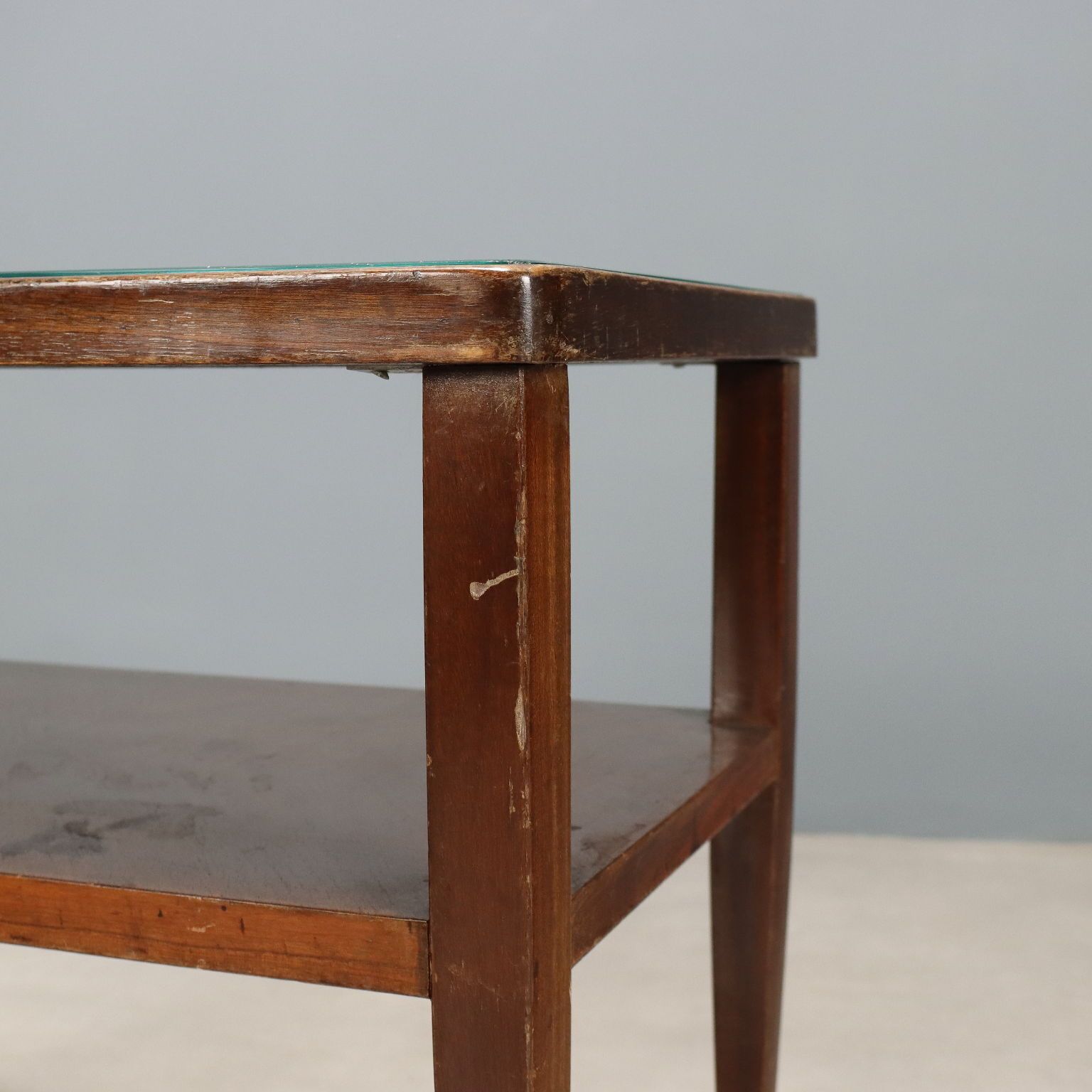 Table d'appoint vintage, années 1960 photo Mobilier