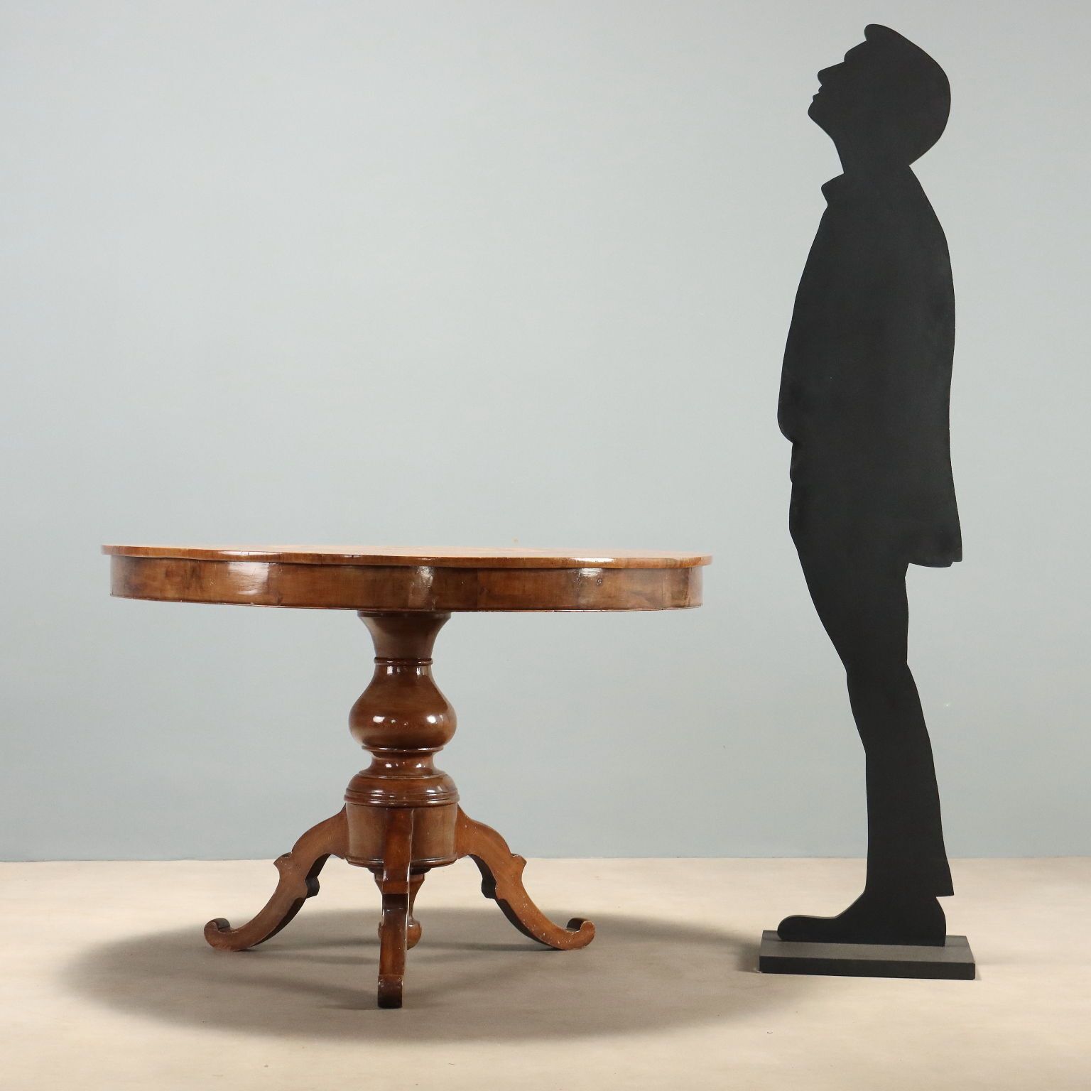 Antieke Ronde Tafel Walnoot Inlegwerk Vittorio Emanuele II 19e Eeuw photo furniture