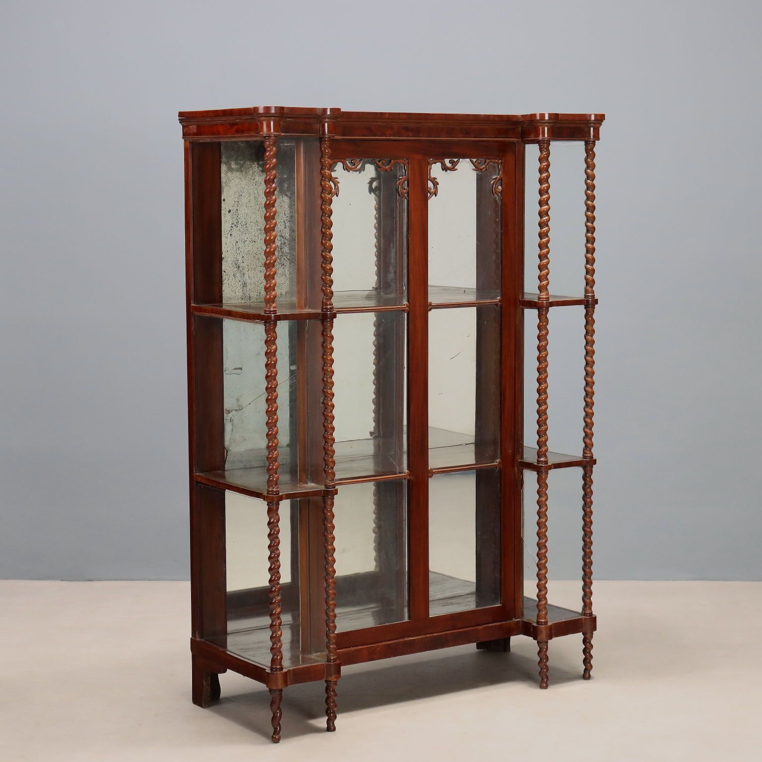 Vitrinekast Louis-Philippe Mahonie Glas Italië 19e Eeuw