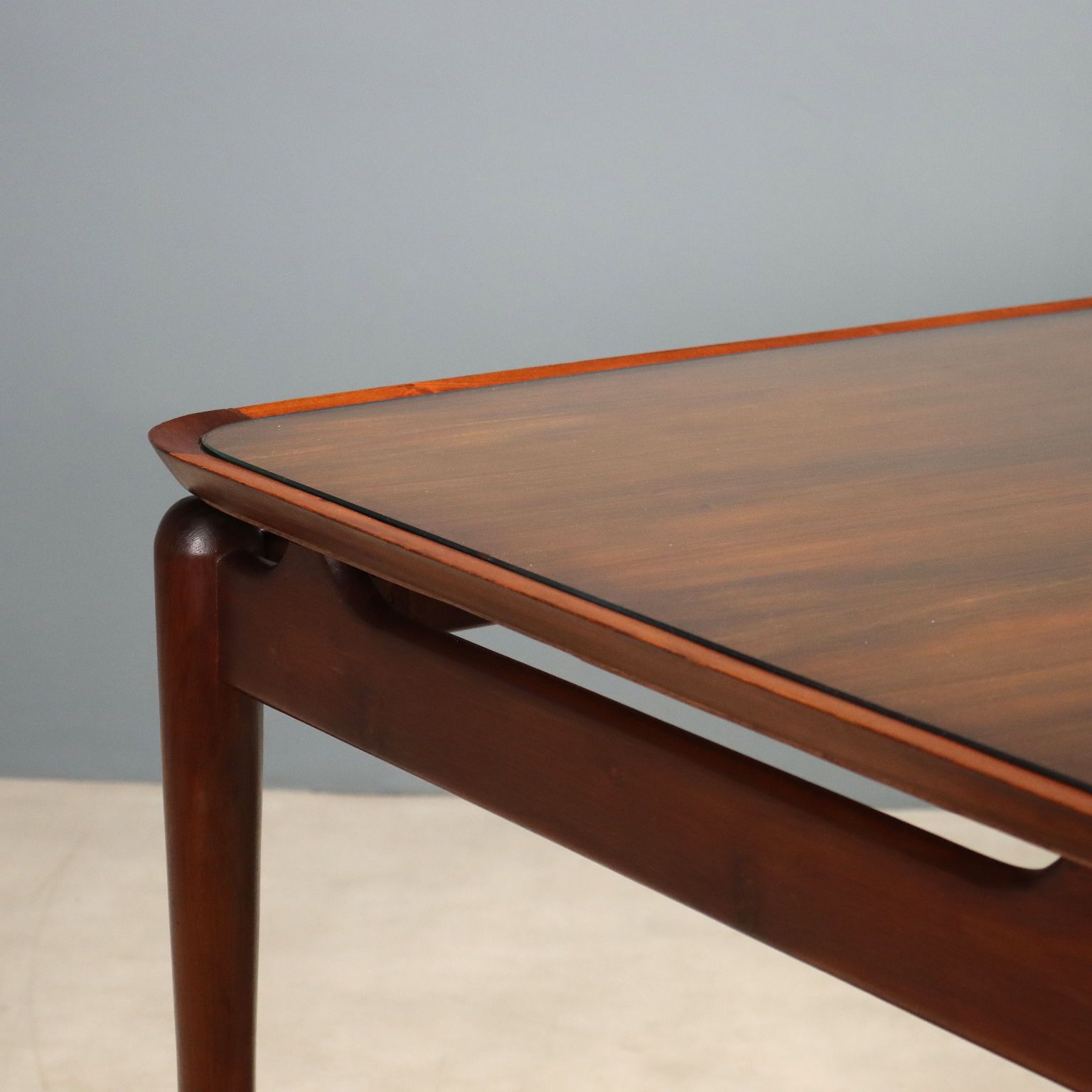 Italiaanse Eettafel, ca. jaren 1950-60 photo for sale
