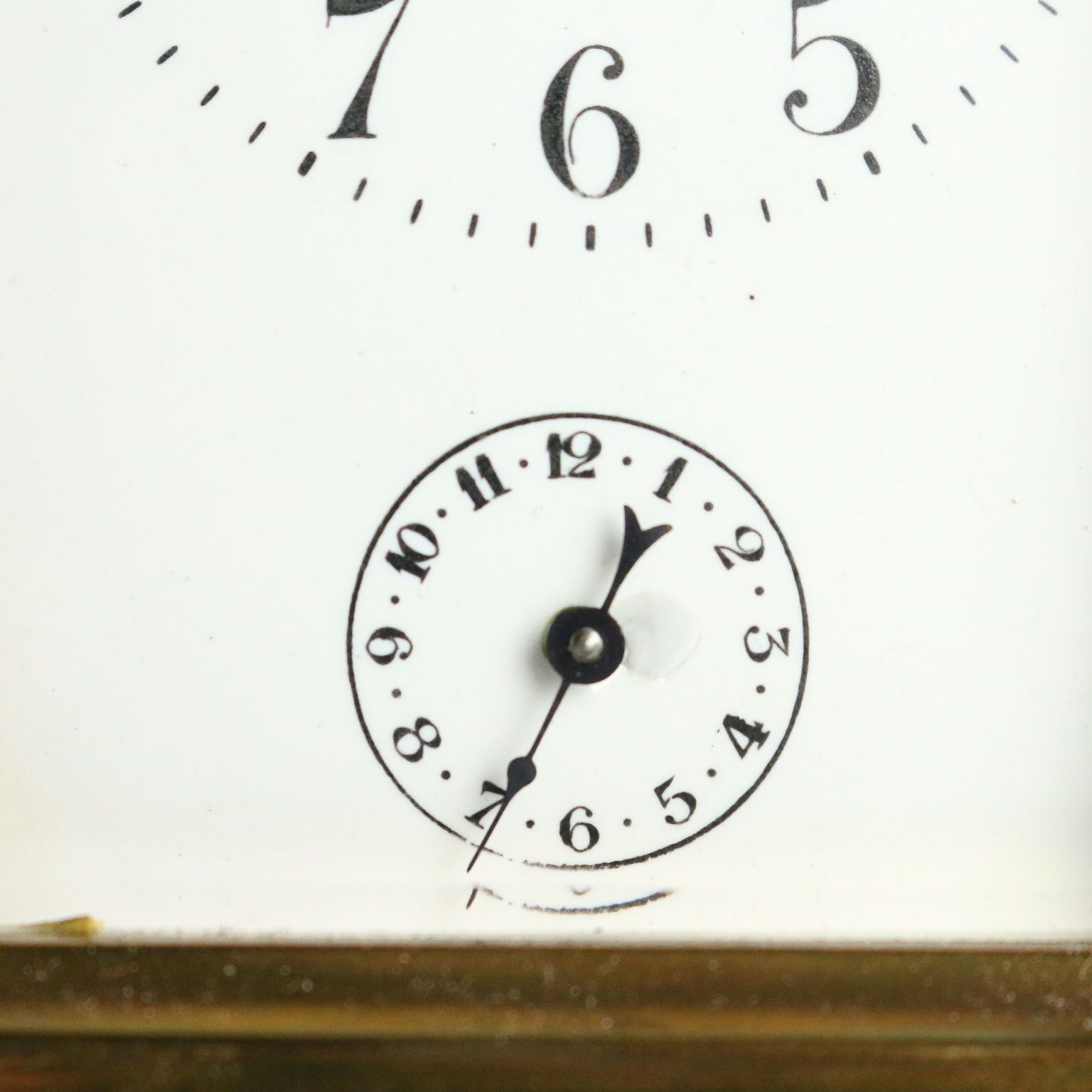 Pendule de voyage d'époque en bronze et verre avec étui, Italie, XIXe siècle photo Décoration