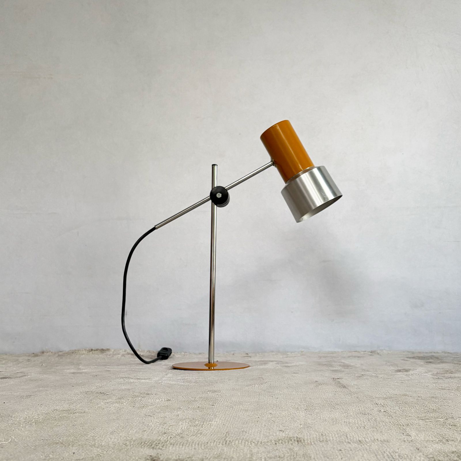 Prova Mustard Enamelled Metal And Aluminium Adjustable Desk Lamp, Italy photo furniture