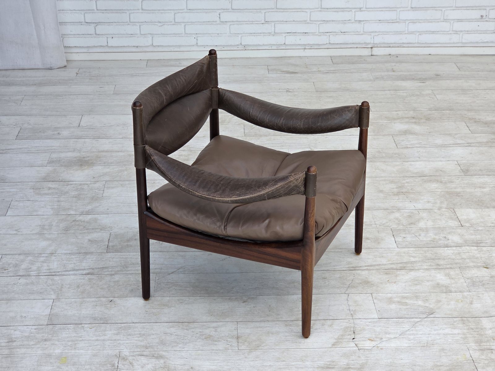 Ca. jaren 1970, Deens design van Kristian Vedel, fauteuil model "Modus". photo for sale